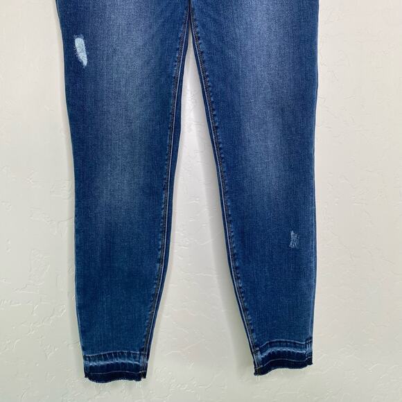 Spanx Medium Wash Distressed Ankle Skinny Jeans Medium - Picture 3 of 9